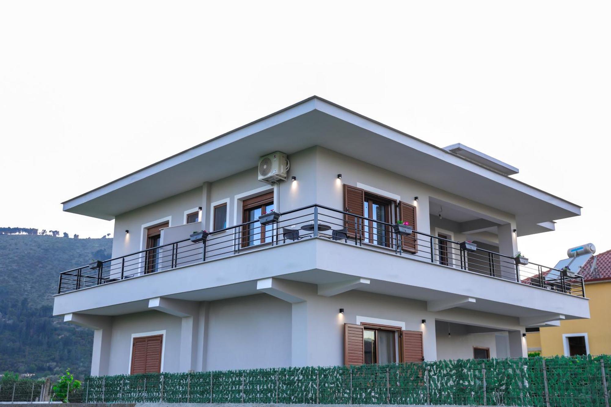 Villa Tabaku Berat Kültér fotó